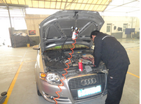 奔馳轎車發(fā)動(dòng)機(jī)尾氣冒黑煙如何處理？